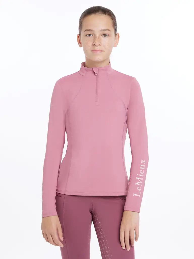 it06062_studio_youngriderbaselayer_peony_0037