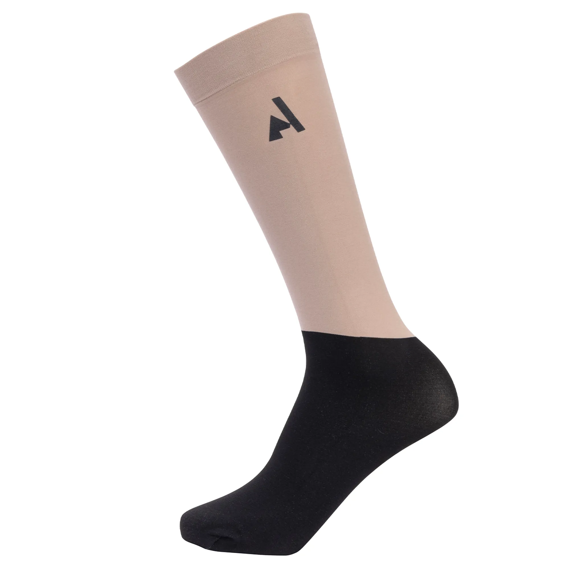 aubrion-react-performance-socks-sand-ghost-outside (1)
