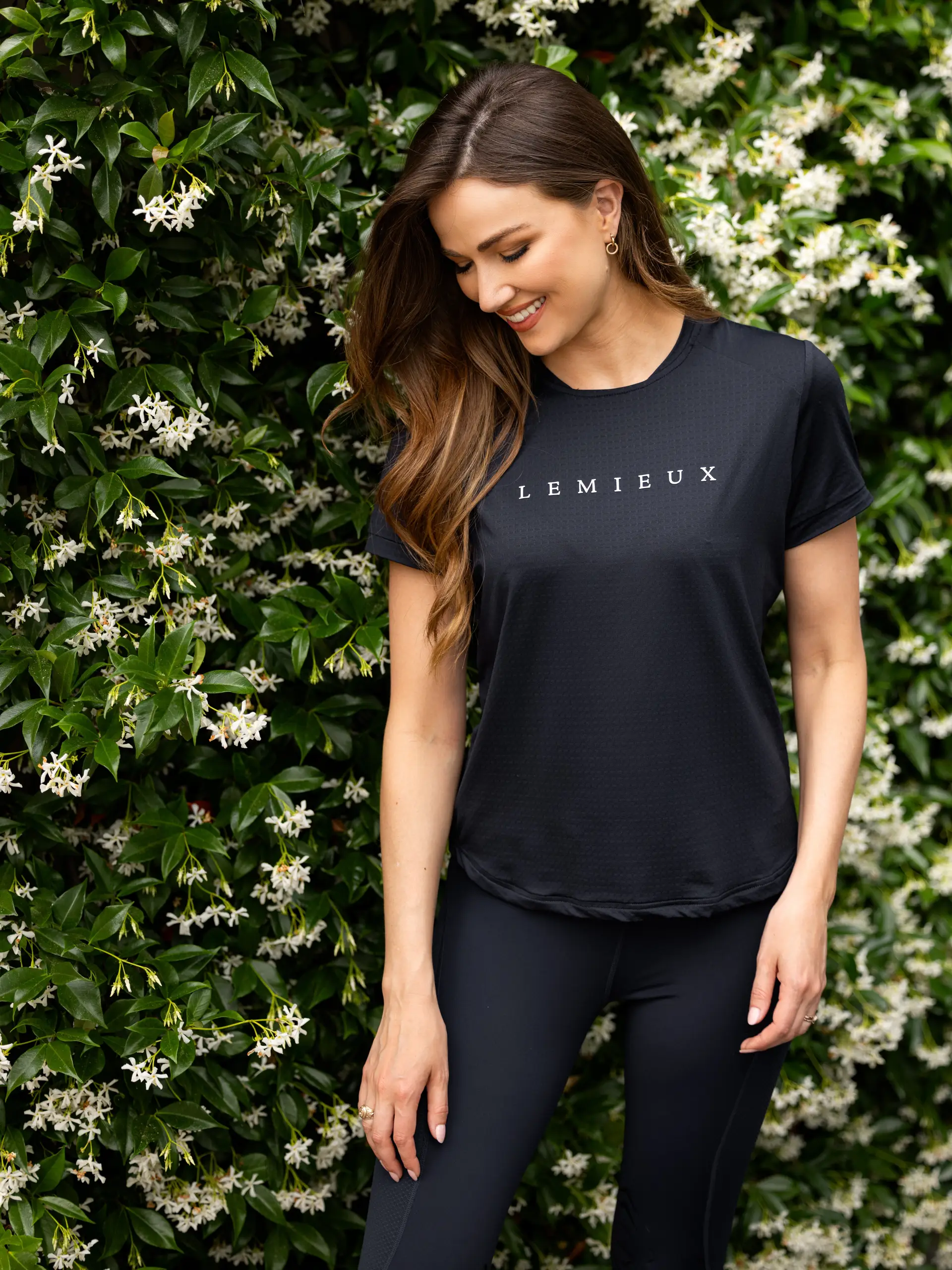 it03951_lifestyle_sportst-shirt_navy_5_1