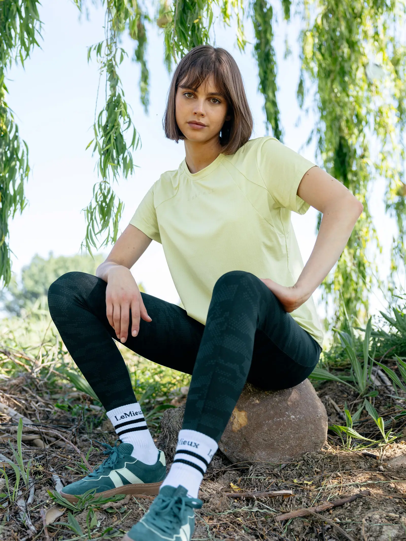 it08262_lifestyle_sportstshirt_macaron_001_2_